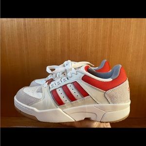 Adidas Torsion Response Tennis Shoes Low M 5 / W … - image 1